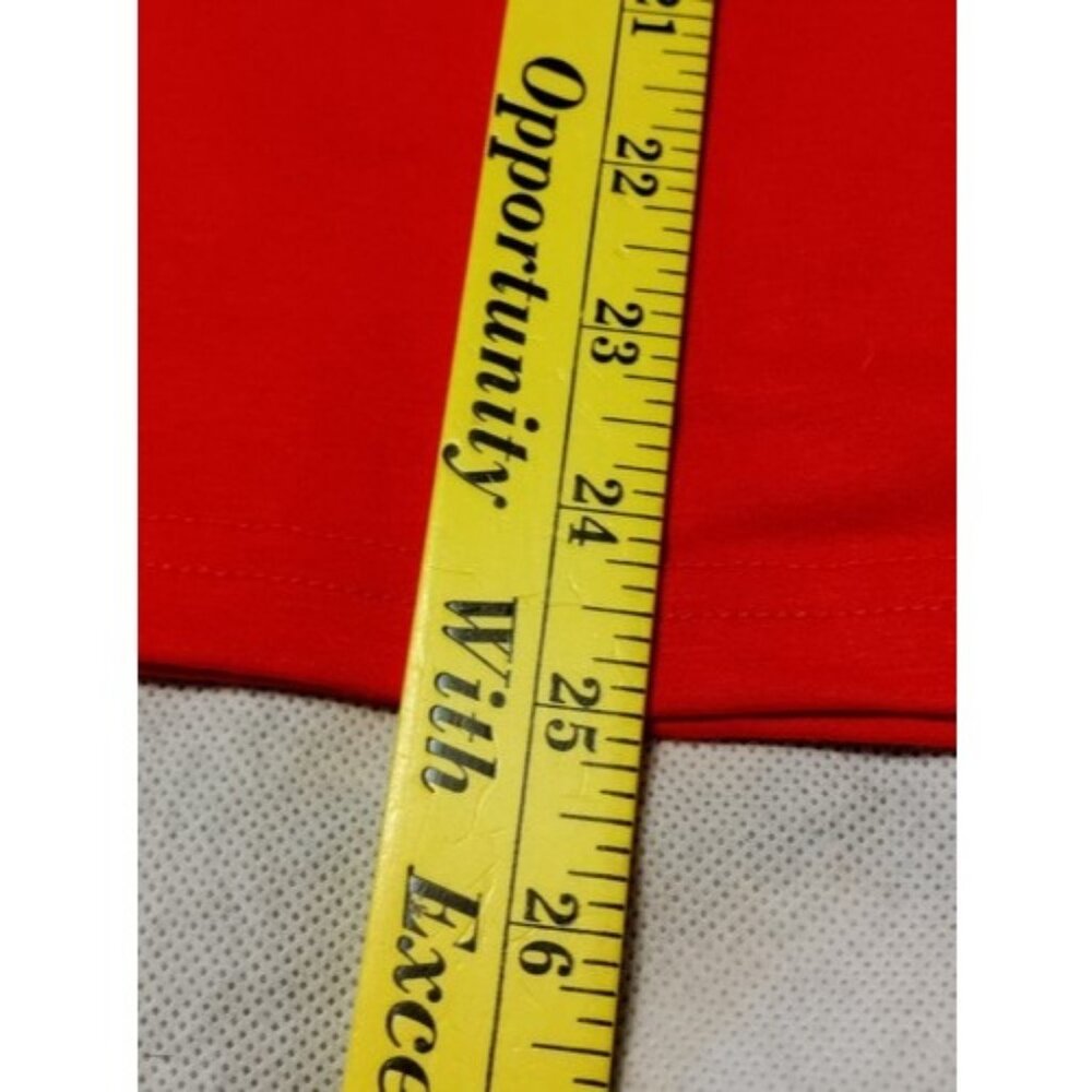 Christmas T-Shirt Medium NWOT Womens MERRY AND BRIGHT - Picture 9 of 9